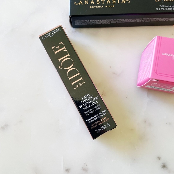 Bundle of 3 Minis: Anastasia Lip Gloss, Lancolm Mascara & Laneige Lip Mask - Picture 6 of 11